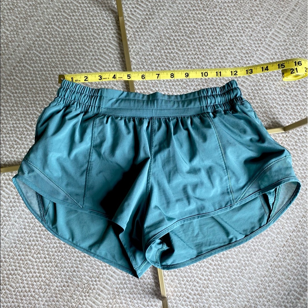 Lululemon hotty hot short